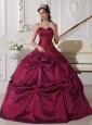 Beautiful Burgundy Quinceanera Dress Sweetheart Taffeta Appilques Ball Gown