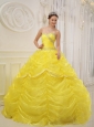 Pretty Yellow Sweet 16 Dress Sweetheart Organza Beading Ball Gown