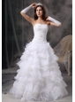 Fashionable A-Line / Princess Sweetheart Wedding Dress Organza Ruffles Floor-length