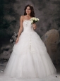 Remarkable A-line Strapless Low Cost Wedding Dress Tulle Hand Made Flowers Floor-length