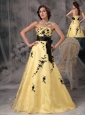 Beautiful Yellow And Black A-line Prom Dress Strapless Appliques Floor-length