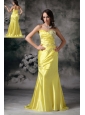 Exquisite Yellow Column Sweetheart Evening Dress  Taffeta Beading  Brush Train