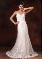 Straps And V-neck With Lace Appliques Decorate Waist Court Train 2013 New Styles Wedding Dress For Customize