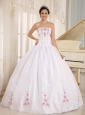 2013 White Embroidery Quinceanera Dress For Custom Made In Kahului City Hawaii