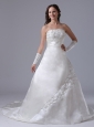 Custom Made A-line Embroidery 2013 Wedding Dress With Ruch Strapless