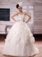 2013 Custom Made Ruffles Appliques With Beading Wedding Dress With Court Train