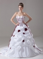 Embroidery and Handle-Made Flower Strapless A-Line / Princess Court Train Taffeta Wedding Dress