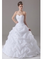 Pick-up Ball Gown Sweetheart Taffeta Brush / Sweep Wedding Dress Garden / Outdoor