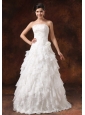 Ruffles Embroidery Decorate Bodice For 2013 Wedding Dress Custom Made