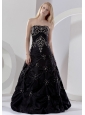 Embroidery With Beading Decorate Bodice Black Taffeta Floor-length 2013 Prom Dress