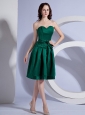 Bow Decorate Bodice Simple Green Taffeta Knee-length Bridemaid Dress