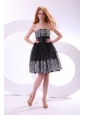 Elegant Black A-line Strapless Mini-length Tulle Prom Dress with Appliques