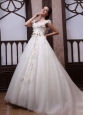 Ball Gown Scoop Appliques Tulle Wedding Dress with Chapel Train