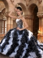 2015 Fashionable Black and White Dresses with Ruffles for Quinceanera
