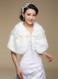 2015 Most Popular Faux Fur White Wraps