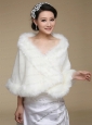 2015 High Quality Front Closure Shawl in White