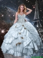 2015 Summer Popular Sweetheart Appliques Quinceanera Dresses in White
