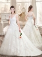 Classical Brush Train Wedding Dresses with Appliques and Belt