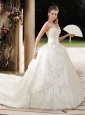 Romantic Ball Gowns Scoop Chapel Train Lace Wedding Dresses for Church
