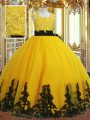 Gold Scalloped Neckline Lace and Appliques Little Girls Pageant Dress Wholesale Sleeveless Zipper