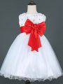 Trendy Sleeveless Tulle Knee Length Zipper Little Girls Pageant Dress in White with Bowknot