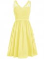 Luxurious Sleeveless Chiffon Knee Length Side Zipper Wedding Party Dress in Yellow with Lace and Ruching