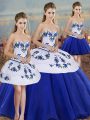 Sweetheart Sleeveless Quinceanera Dresses Floor Length Embroidery and Bowknot Royal Blue Tulle