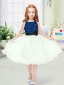 Affordable Knee Length Zipper Flower Girl Dress Blue And White for Wedding Party with Sequins and Hand Made Flower
