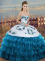 Sweetheart Sleeveless Vestidos de Quinceanera Floor Length Embroidery and Ruffled Layers and Bowknot Blue And White Organza