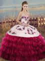 White And Red Sweetheart Lace Up Embroidery and Ruffled Layers and Bowknot 15th Birthday Dress Sleeveless