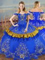 Exquisite Off The Shoulder Sleeveless Satin Quinceanera Gown Embroidery Lace Up