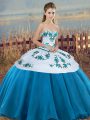 New Style Blue And White Ball Gowns Tulle Sweetheart Sleeveless Embroidery and Bowknot Floor Length Lace Up Sweet 16 Dresses