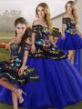 Delicate Floor Length Royal Blue Quinceanera Dresses Off The Shoulder Sleeveless Lace Up