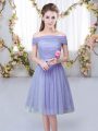 Short Sleeves Tulle Knee Length Lace Up Wedding Party Dress in Lavender with Belt