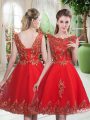 Elegant Knee Length Lace Up Prom Dresses Red for Prom and Party with Beading and Appliques