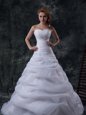 Colorful White Sweetheart Neckline Beading and Lace and Bowknot Bridal Gown Sleeveless Lace Up