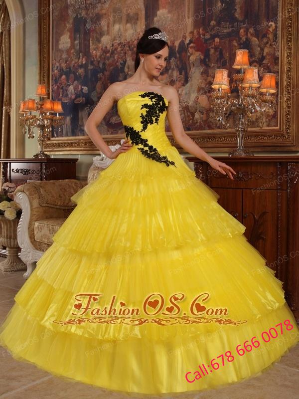 Beautiful Yellow Quinceanera Dress Strapless Organza Appliques Ball Gown