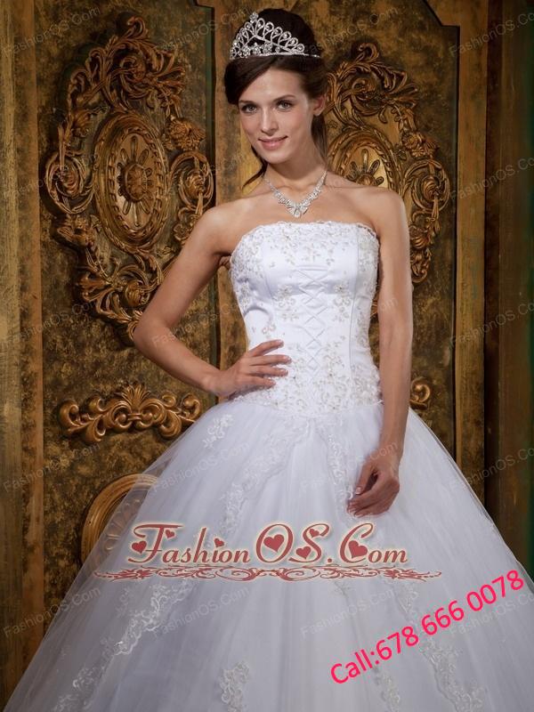Cheap White Quinceanera Dress Strapless Satin and Tulle Lace Ball Gown