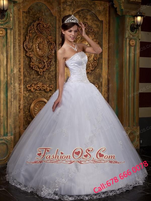 Cheap White Quinceanera Dress Strapless Satin and Tulle Lace Ball Gown