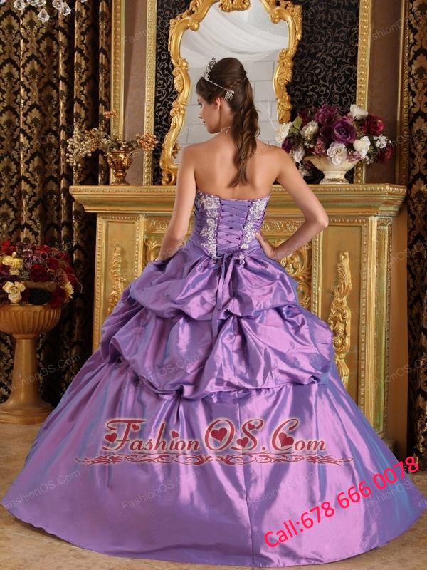 Classical Lavender Quinceanera Dress Strapless Appliques Taffeta Ball Gown