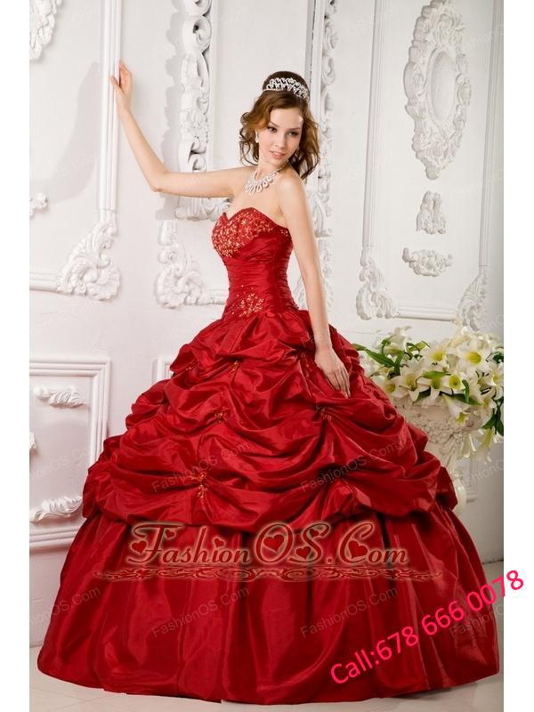 Elegant Red Quinceanera Dress Sweetheart Tafftea Appliques Ball Gown