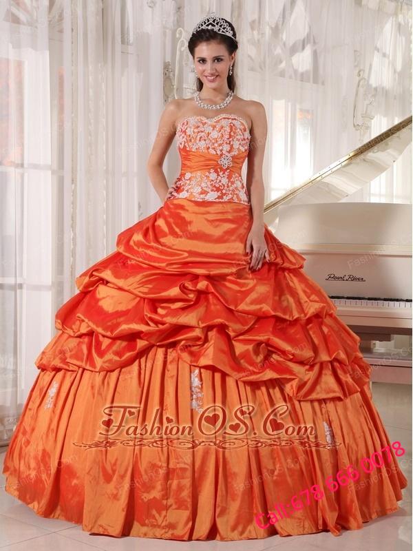 Inexpensive Orange Quinceanera Dress Sweetheart Taffeta Appliques and Ruch Ball Gown