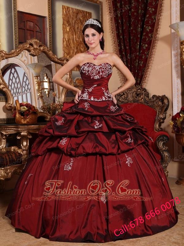 Remarkable Wine Red Quinceanera Dress Sweetheart Taffeta Appliques Ball Gown
