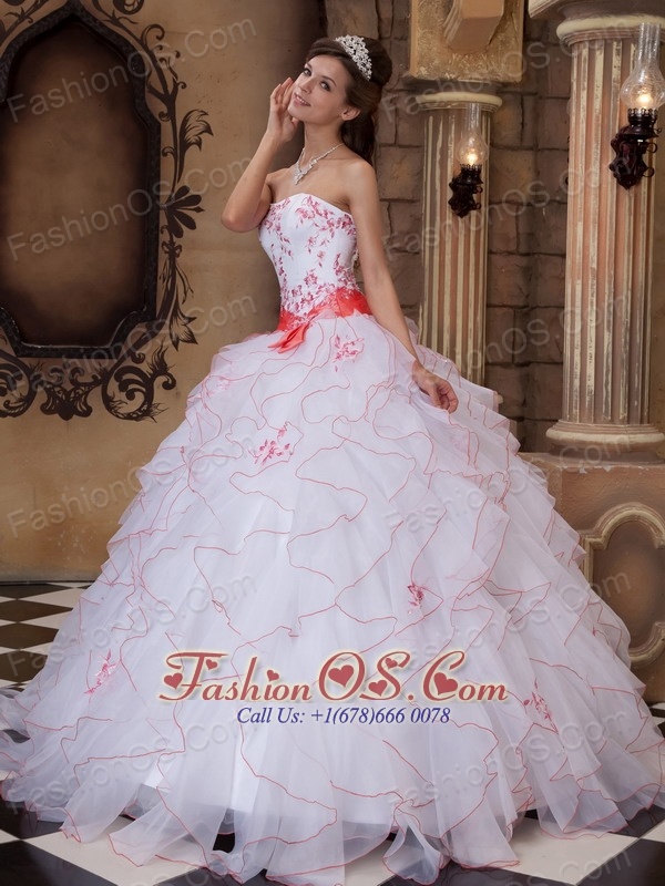 Brand New White Quinceanera Dress Strapless Organza Embroidery Ball Gown