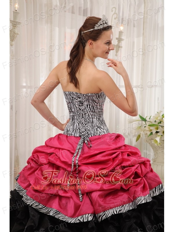 Pretty Brand New Pink and Black Quinceanera Dress Sweetheart Ball Gown