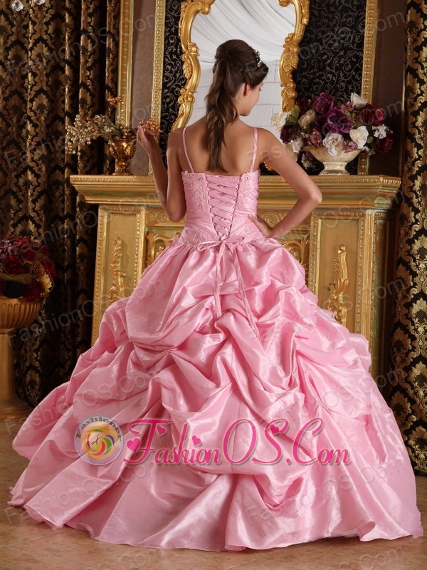 Simple Pink Quinceanera Dress Straps Taffeta Beading and Appliques Ball Gown