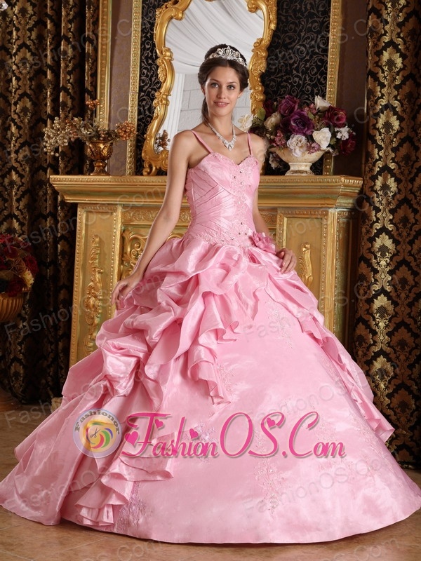 Simple Pink Quinceanera Dress Straps Taffeta Beading and Appliques Ball Gown