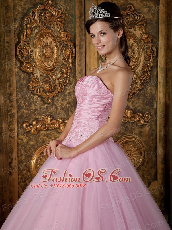 Modest Pink Sweet 16 Dress Strapless Appliques Tulle Ball Gown