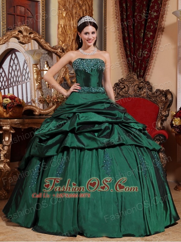 emerald green quince dresses