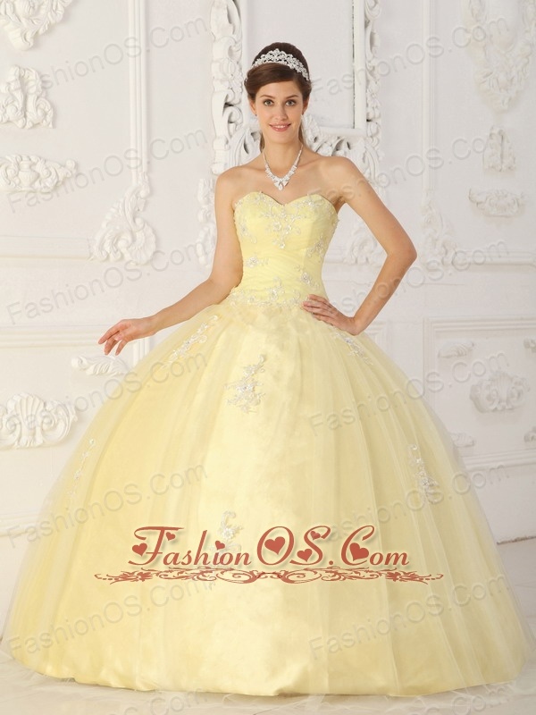 sweet 16 yellow dresses